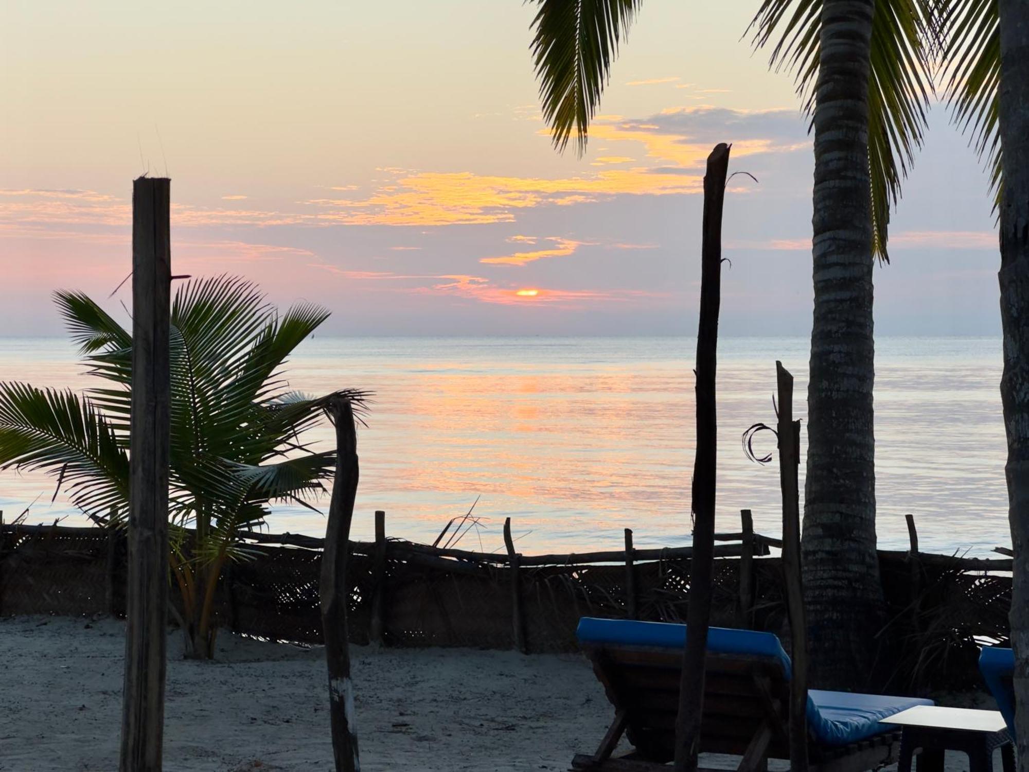 Sawa Sawa Beach House Msambweni Exterior photo